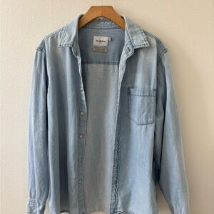 Men’s Goodfellow & Co Light Blue Denim Casual Shirt